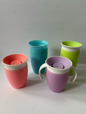 Lot Of 4 Munchkin Miracle 360 Trainer Cup 7oz Sippy 6 MonthOld Spoutless Variety